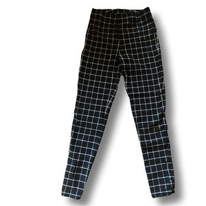 Forever 21 Black Plaid Stretchy leggings pants